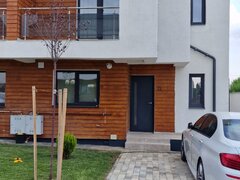 Tunari, Paris Residence